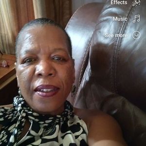 Meet your Posher, Sandra